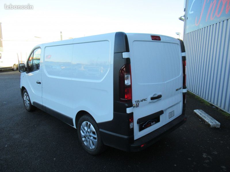 Renault TRAFIC III FG L1H1 1000 2.0 DCI 120CH GRAND CONFORT E6 (image 3)