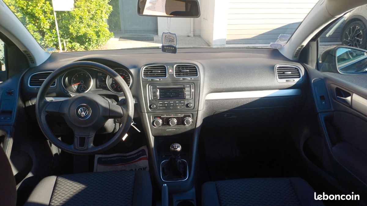 Volkswagen golf (image 3)
