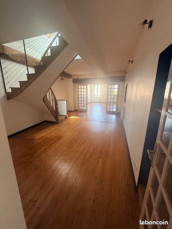 Appartement 4 pièces 100 m² · à Mamers · 100 m² · 680 €/mois