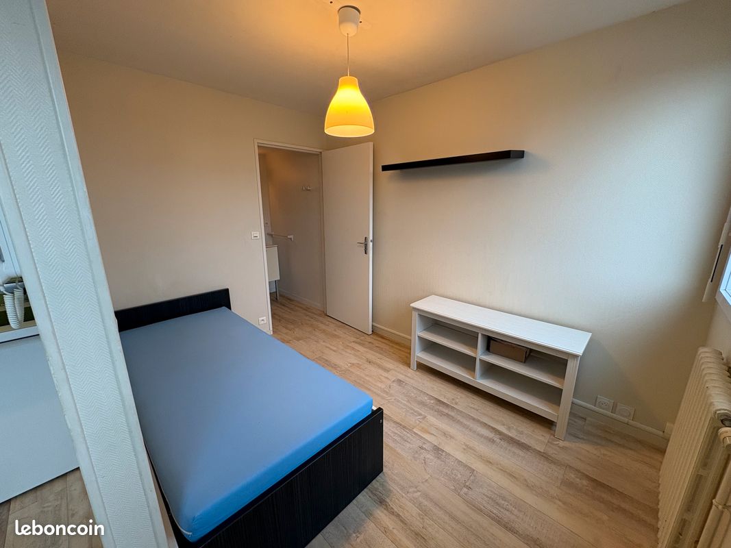 Appartement 1 pièce 25 m² · à Nantes · 25 m² · 584 €