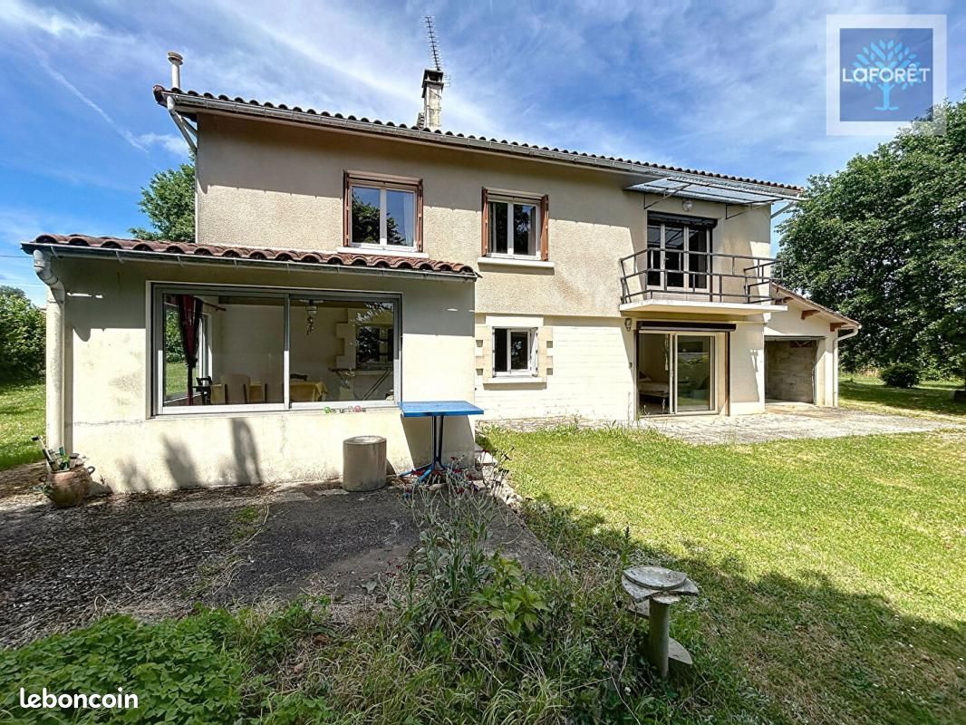 Maison 6 pièces 147 m² · à Montguyon · 147 m² · 159 900 €