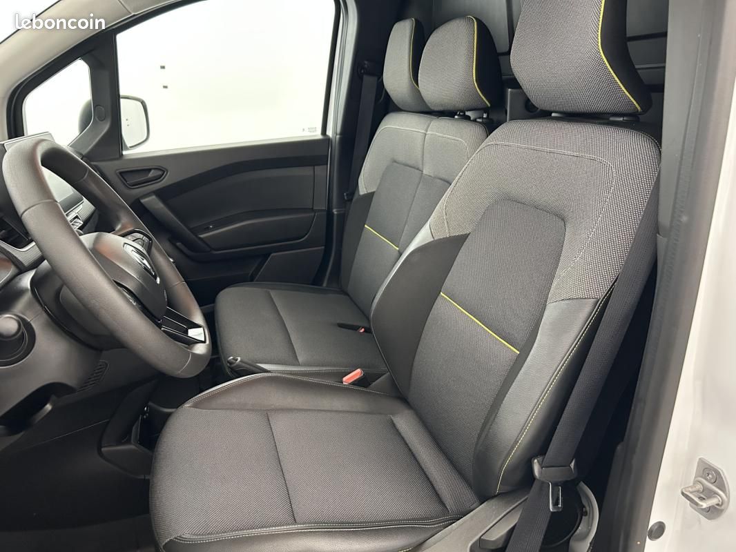 Renault Kangoo Van BLUE DCI 95 GRAND CONFORT- 22 5p (image 9)