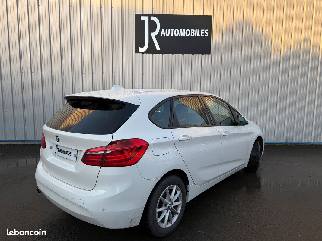BMW SERIE 2 ACTIVETOURER I (F45) 214d 95ch LOUNGE (image 4)