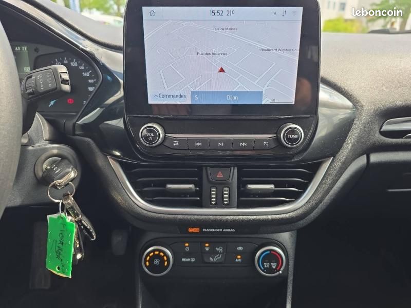 Ford Fiesta 1.0 EcoBoost 95ch Connect Business Nav 5p (image 17)