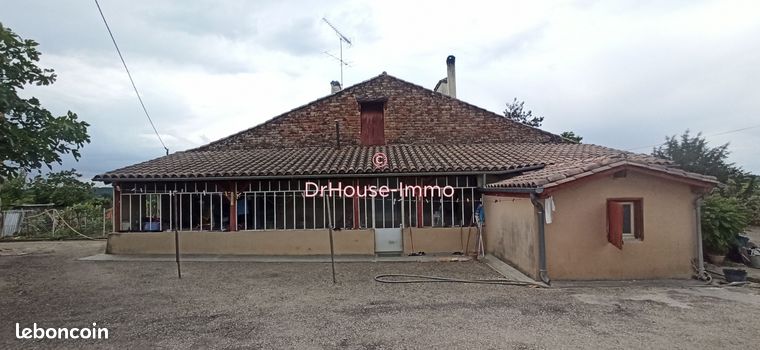 Maison 8 pièces 280 m²
