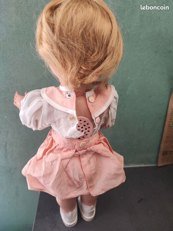 1960 POUPÉE BELLA D222 blonde de 32 cm. Tenue et manteau d'origine Vintage EUR 26,50 - FR