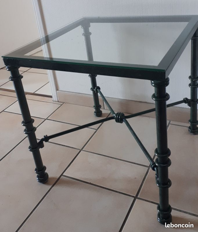 Table bout de canapé en fer forgé (image 1)