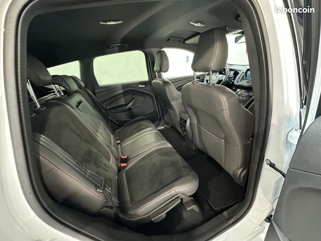 Ford Kuga 1.5 EcoBoost 182 4x4 BVA6 ST-Line +60000KMS +CAMERA (image 23)