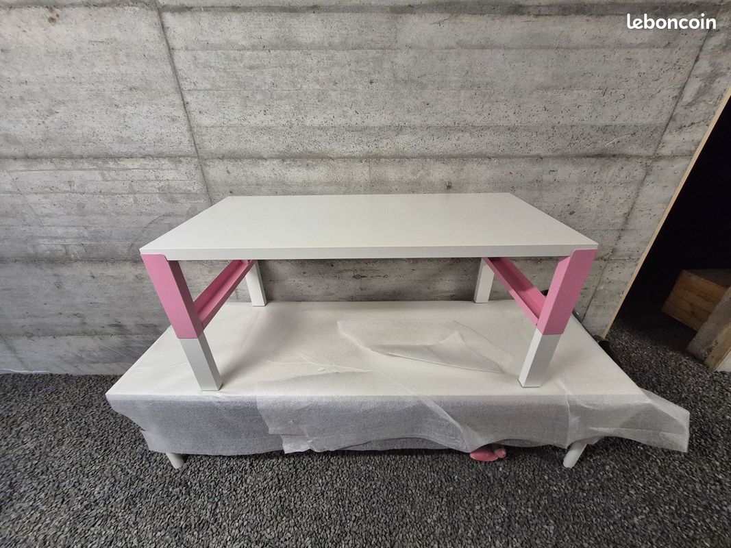 Bureau Ikea 128x58 cm (image 1)