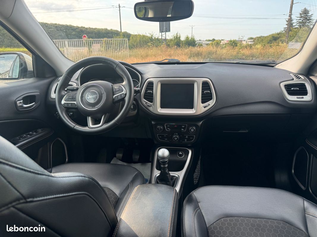 Jeep Compass Limited 1.6 MultiJet 120ch (image 5)