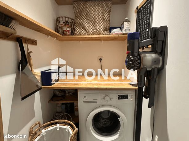 https://img.leboncoin.fr/api/v1/lbcpb1/images/d2/67/41/d267417ad7ce3b8cdd8b7eac5d8aabbe79c78141.jpg?rule=ad-image