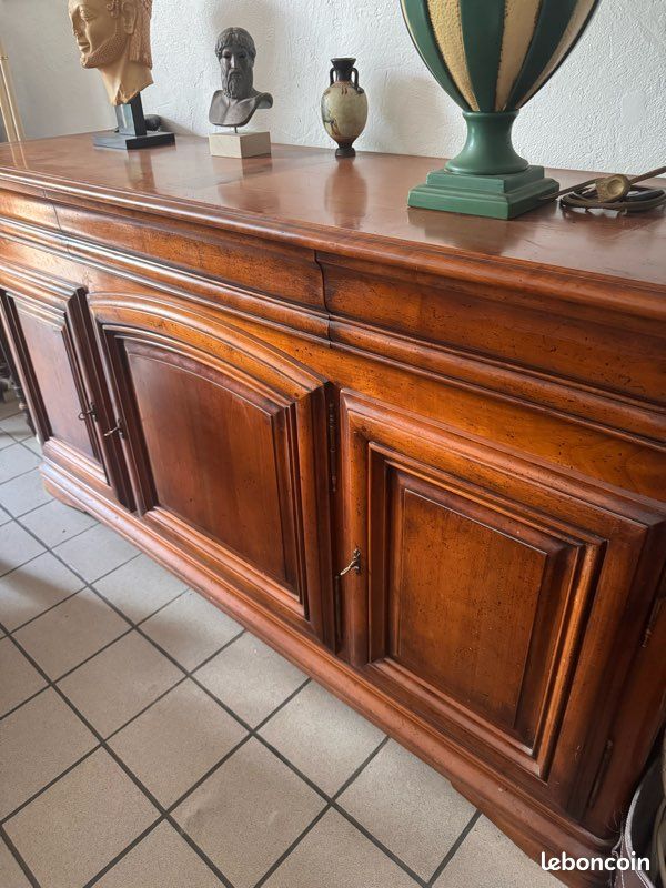 Buffet en bois massif merisier (image 2)