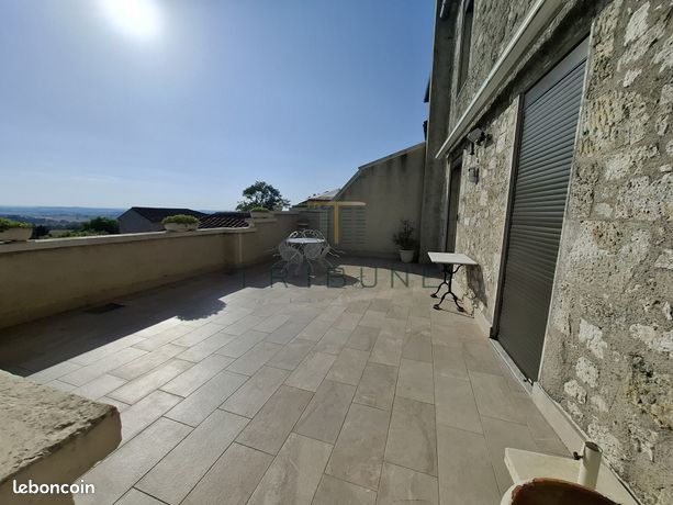 Maison 12 pièces 325 m²