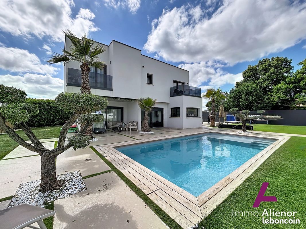 Maison 5 pièces 150 m² · à Ambarès-Et-Lagrave · 150 m² · 780 000 €