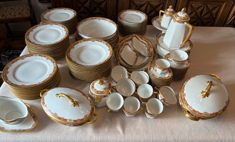 Service de table complet en porcelaine Palais Royal fine blanche Onirique  (2) - Services de table, vaisselles en porcelaine - Tasse & Assiette