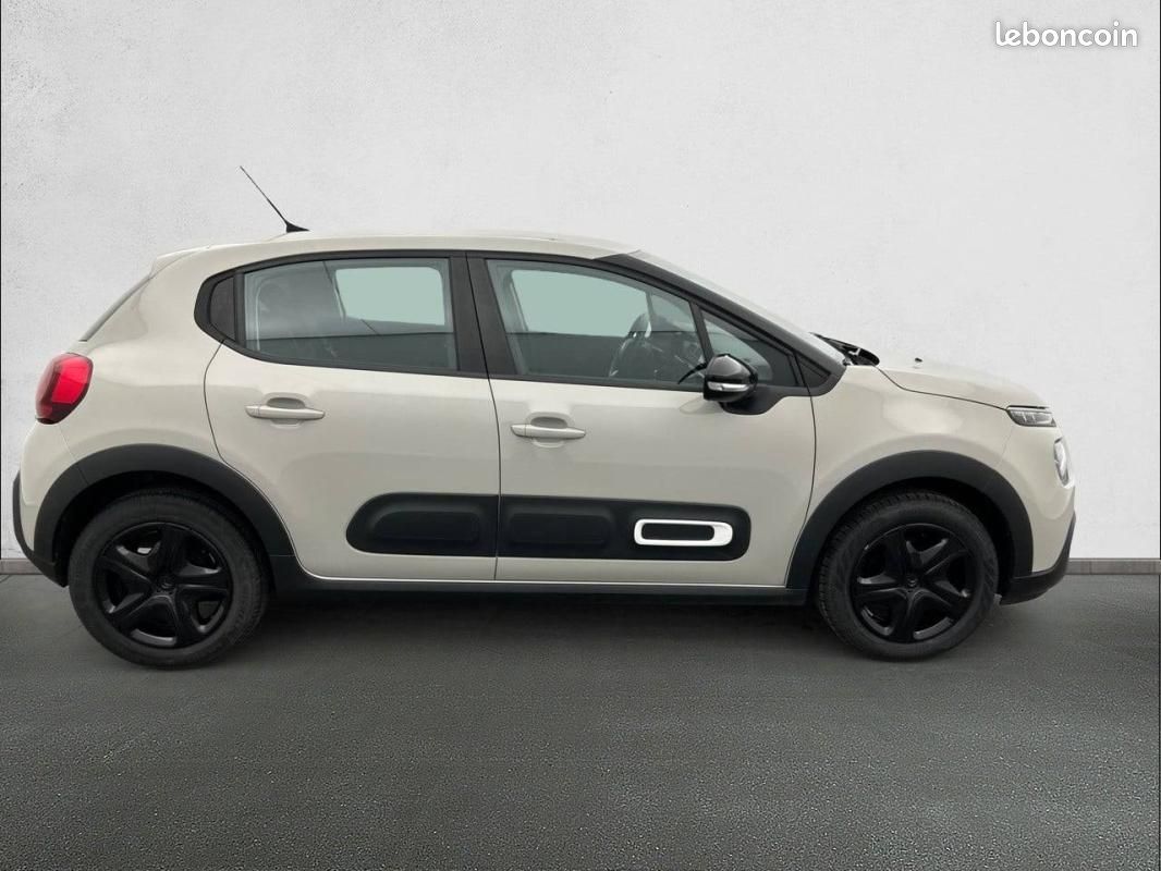 Citroën C3 PureTech 83 ch BVM5 - Plus (image 4)