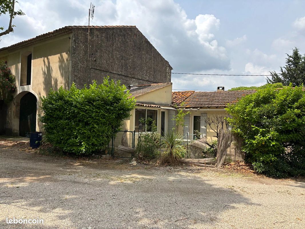 Maison 3 pièces 186 m² · à Saint-Rémy-de-Provence · 186 m² · 315 000 €