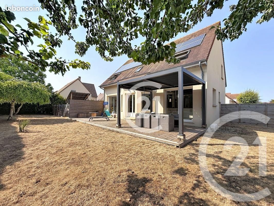 Maison 7 pièces 160 m² · à Ifs · 160 m² · 370 000 €