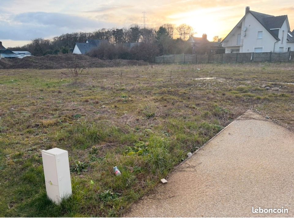 Terrain 1120 m² · à Yvetot · 110 000 €