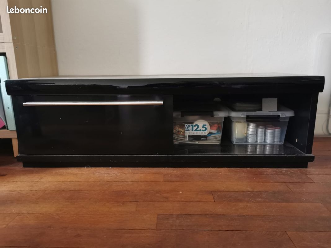 Meuble TV laqué noir (image 2)