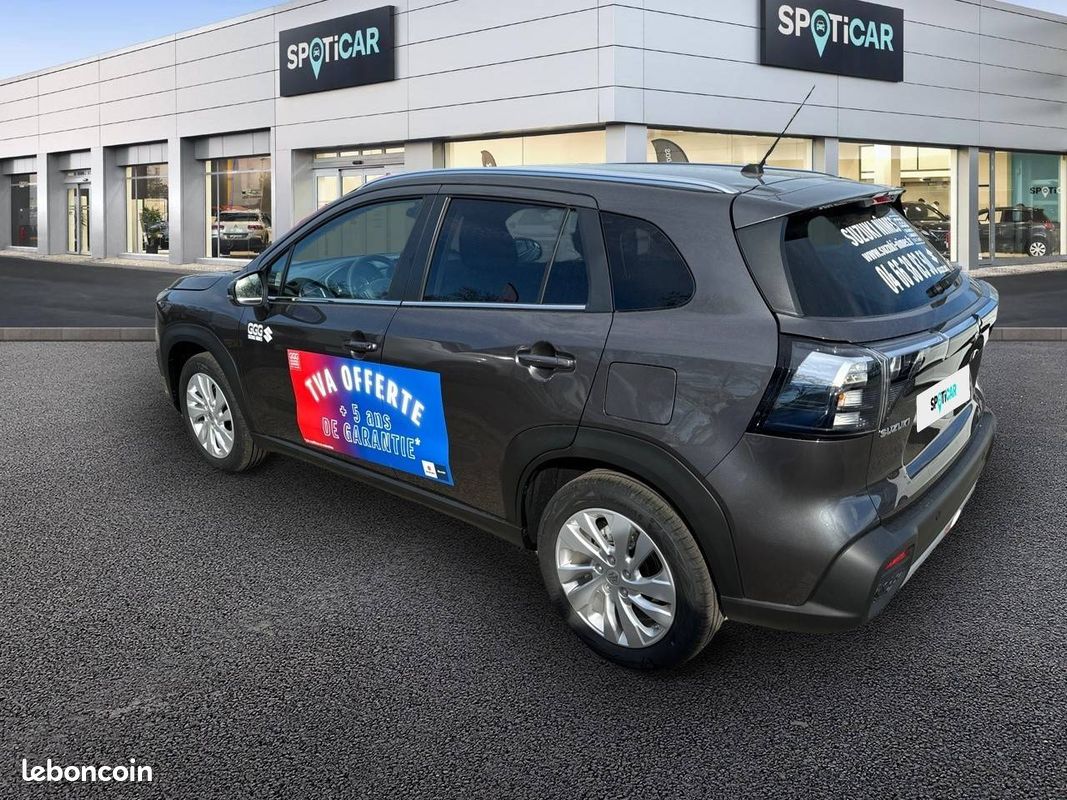 SUZUKI S-Cross 1.5 Dualjet Hybrid Auto Privilège (image 7)