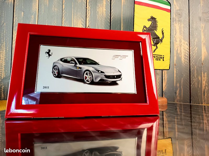 Ferrari FF 2011 MR Collection Models 1:43 - 1 - Voiture De Sport Miniature Ferrari Fr