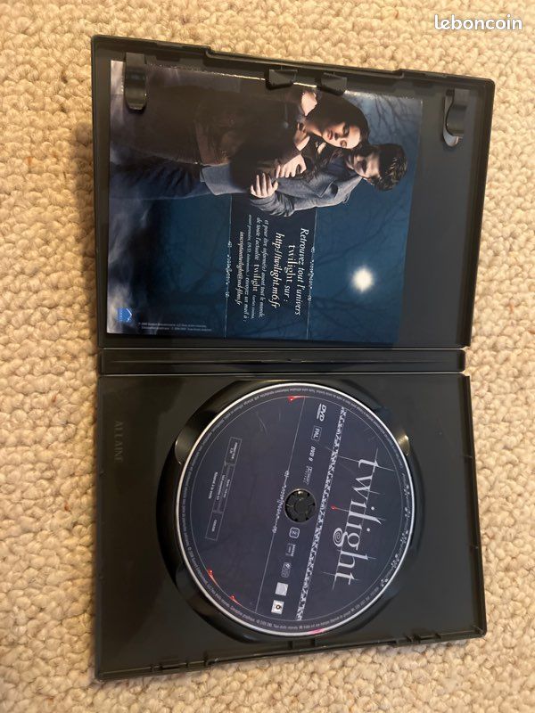 DVD Twilight Chapitre 1 (image 2)