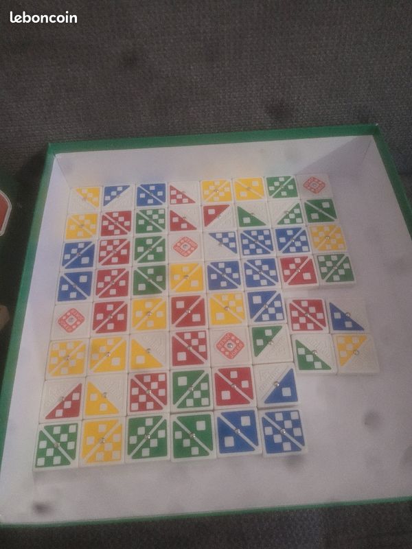 Domino (image 2)