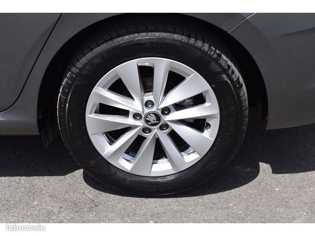 SKODA SCALA 1.0 TSI Evo 2 116 ch DSG7 Selection (image 38)