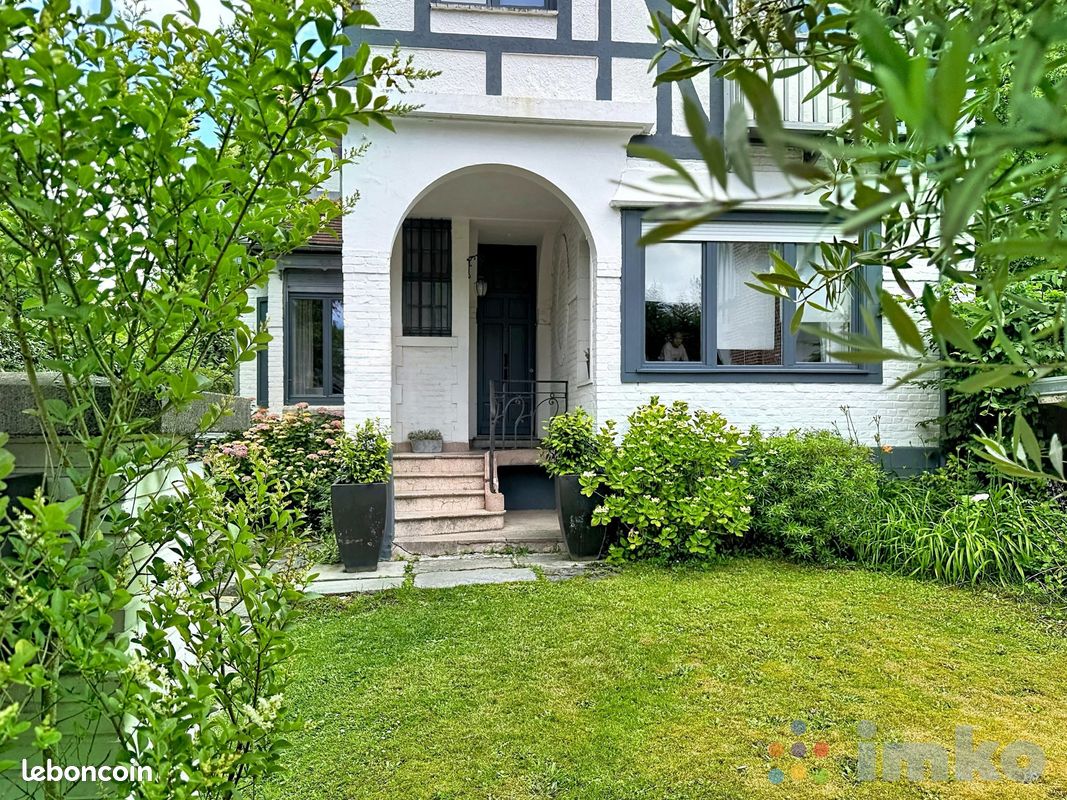 Maison 7 pièces 133 m² · à Mouvaux · 133 m² · 599 000 €
