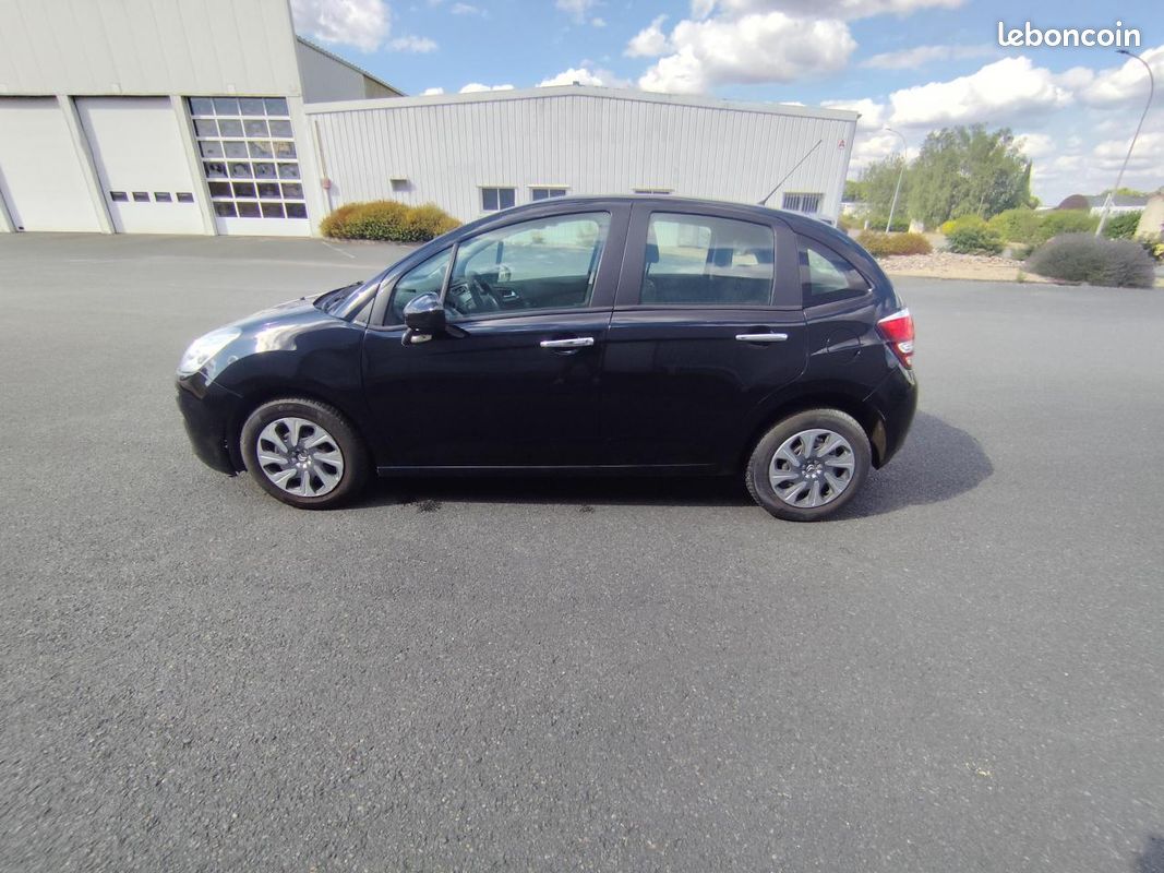 CITROEN C3 1.2 PureTech 12V - 82 2009 BERLINE Confort PHASE 2 (image 12)
