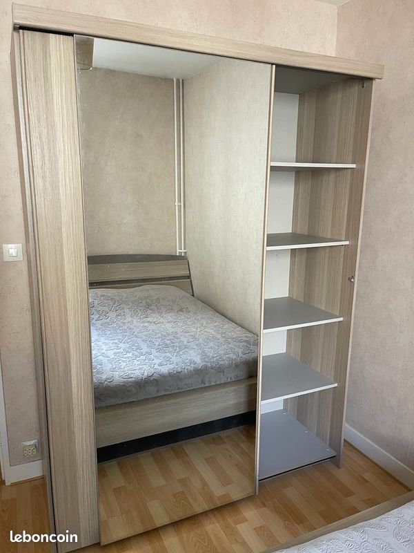 Armoire et lit (image 1)