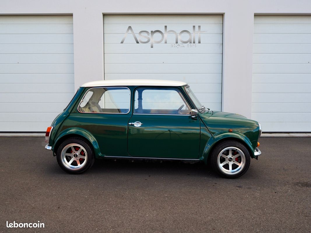 MINI AUSTIN 1300 carbu - Restaurée carrosserie et mécanique (image 3)