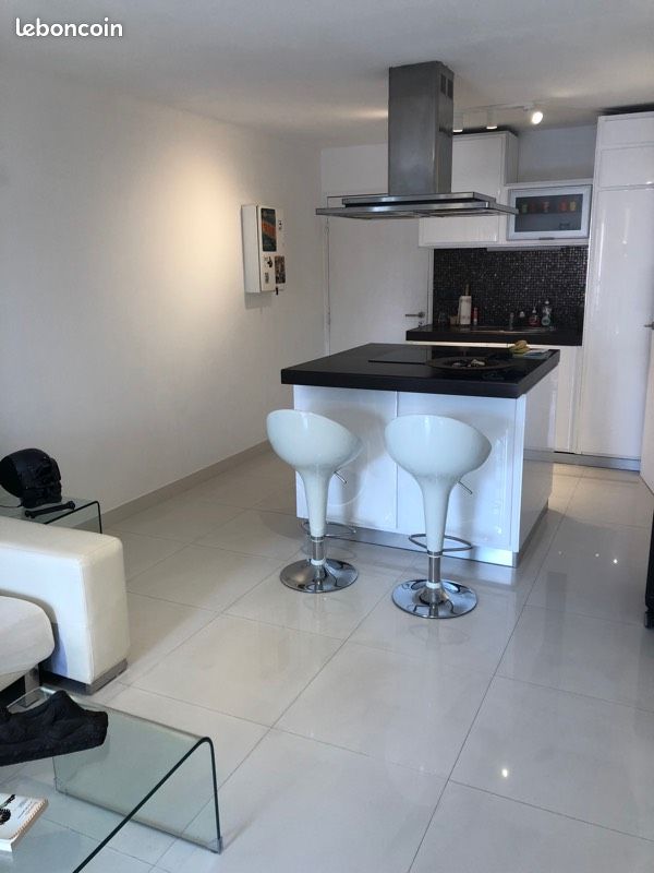 Appartement à louer pour la période du Grand Prix et pour la saison (image 3)