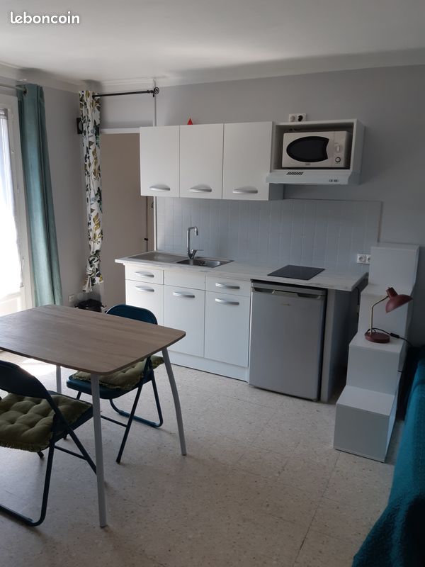 Appartement 1 pièce 24 m² · à Nîmes · 24 m² · 480 €