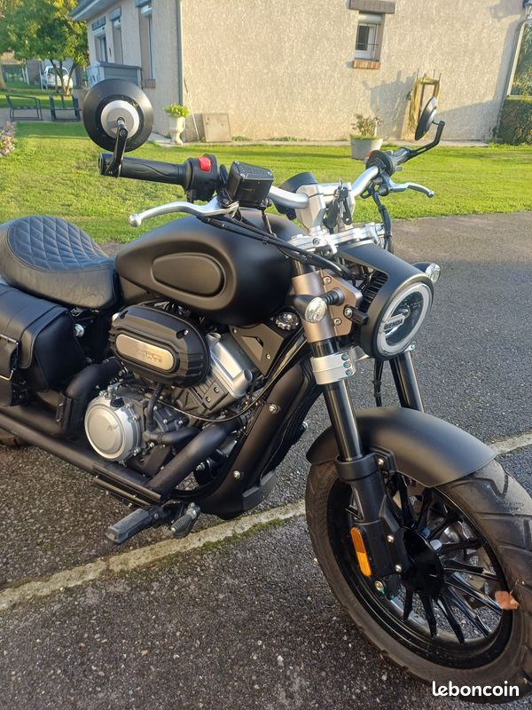 Moto benda 125cc avenger (image 1)