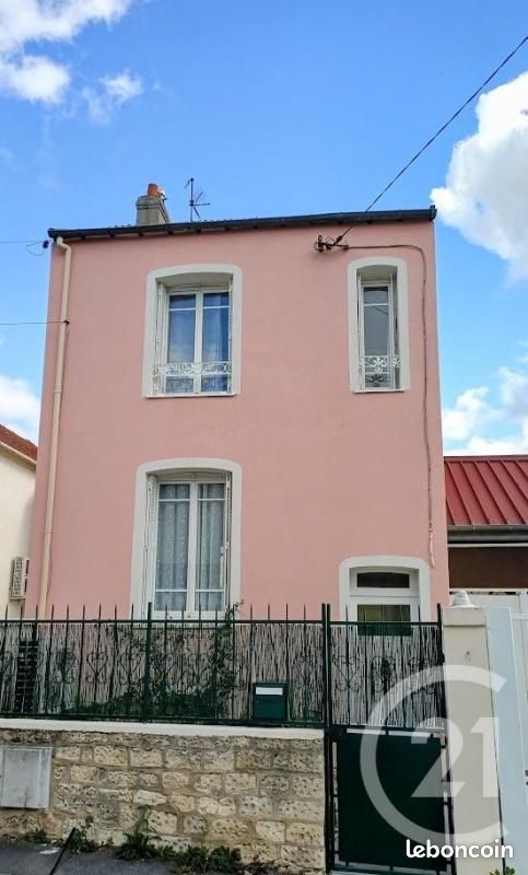 Maison 4 pièces 74 m² · à Persan · 74 m² · 235 000 €