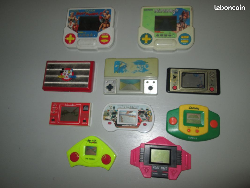 Lot 7 jeux électroniques vintage années 80-90 – tous fonctionnent, parfait état – rétro gaming collection - Jeux vidéo
