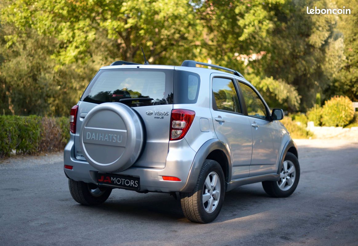 DAIHATSU TERIOS 1.5L 105Cv 4WD 4X4 - BLOCAGE DE PONT - 64.000KM (image 2)
