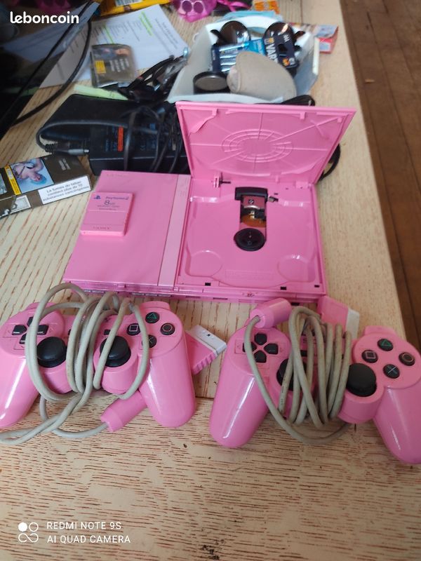 PS2 édition limitée pink (image 2)