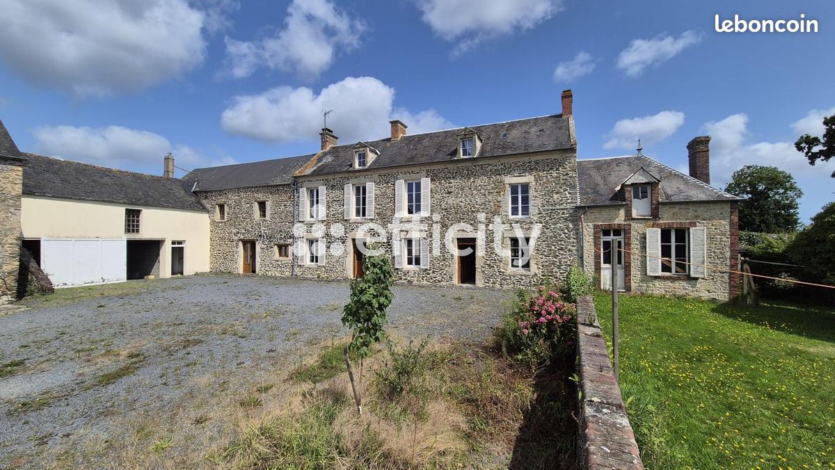 Maison 6 pièces 180 m² · à Le Molay-Littry · 180 m² · 379 900 €