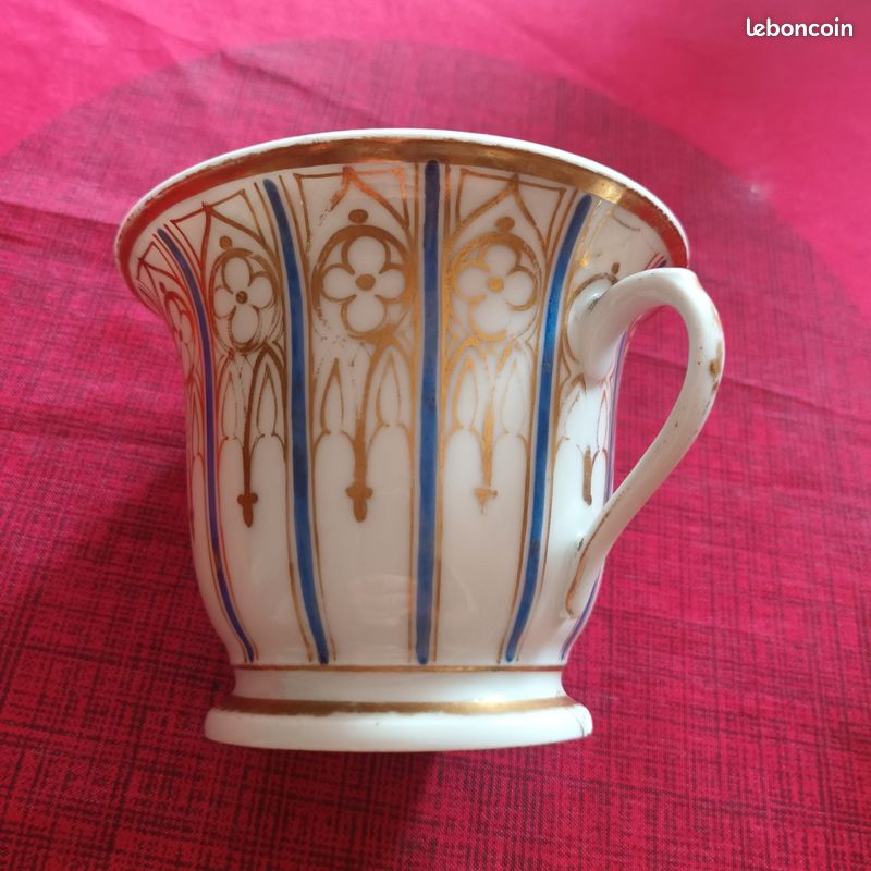 Tasse Napoléon III (image 1)