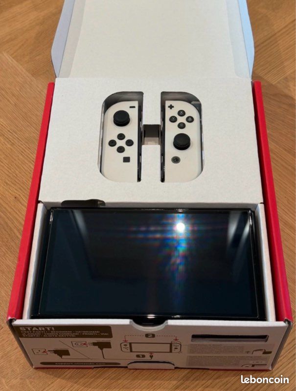 Nintendo switch OLED (image 3)
