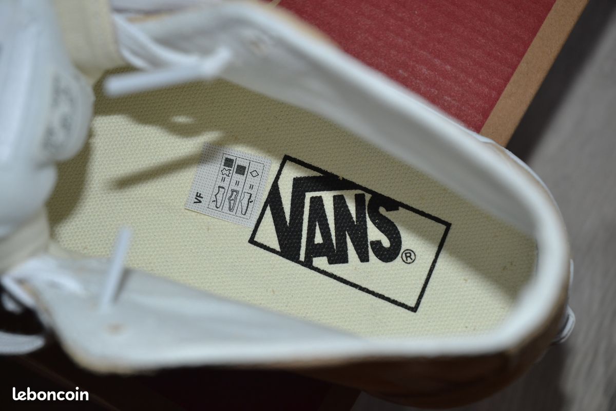 Baskets VANS SK8-Hi femme beige taille 38 [Neuves] (image 10)