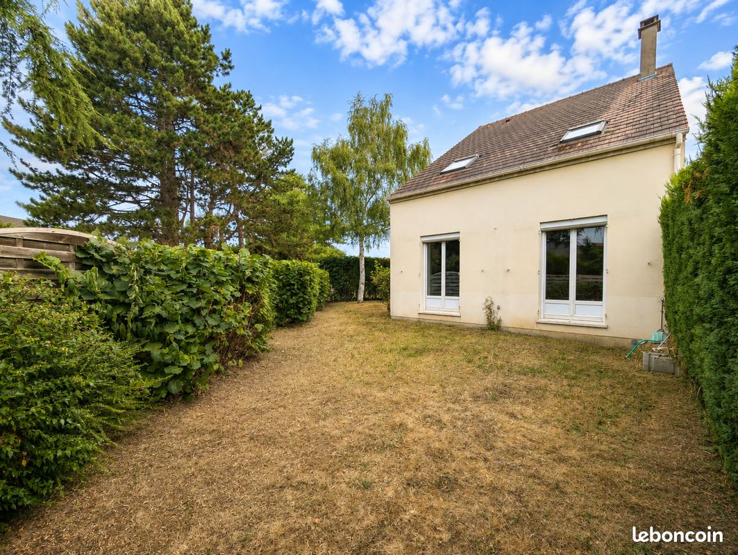 Maison 4 pièces 88 m² · à Lieusaint · 88 m² · 289 900 €