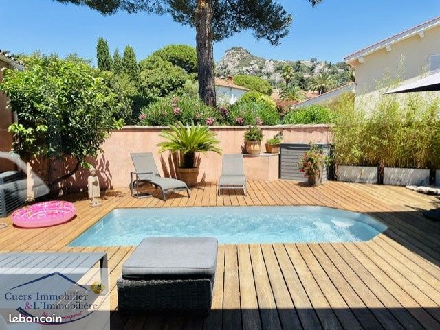 Maison 5 pièces 133 m² · à Hyères · 133 m² · 604 000 €