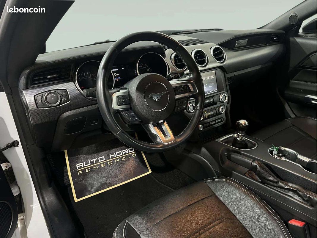 FORD Mustang Shelby 5.0 V8 * Boîte Manuelle * Performance Pack * Échappement à Clapets (image 11)
