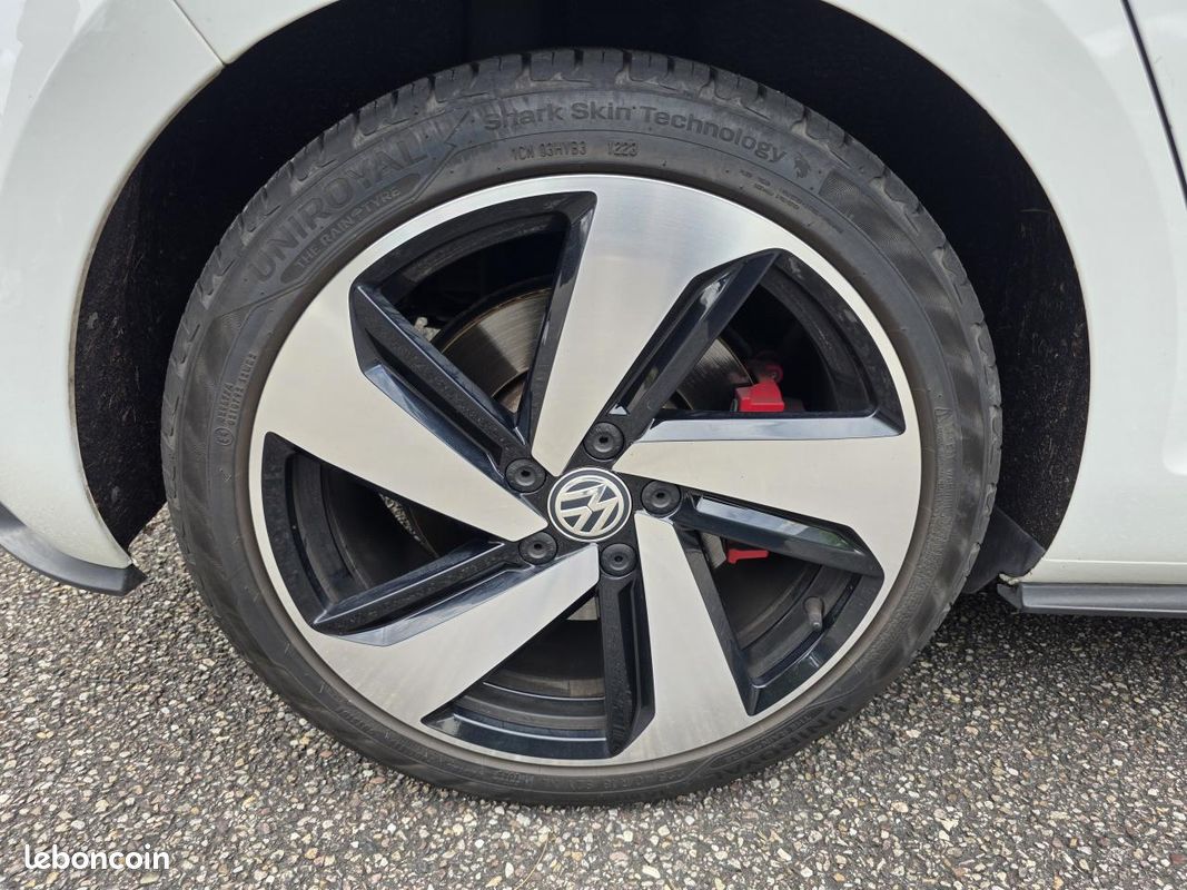VOLKSWAGEN GOLF GTI Performance 2.0 16V TSI - 245 cv - BV DSG 7 (image 10)