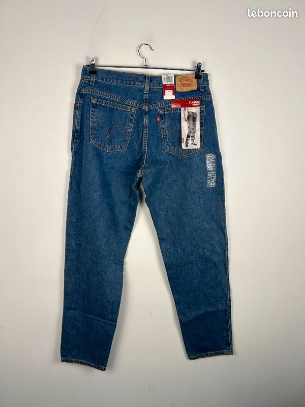 Jean Levi's 550 Femme – Coupe Décontractée Conique – Taille 16 – Entrejambe 29-1/2 Pouces – Occasion Très Bon état