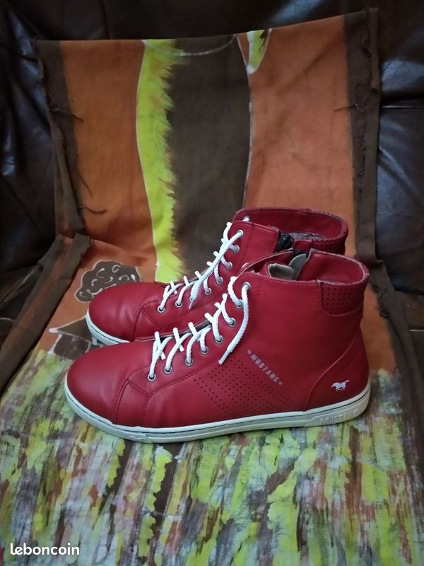 Basket montante femme rouge Mustang Chaussures - Main Image